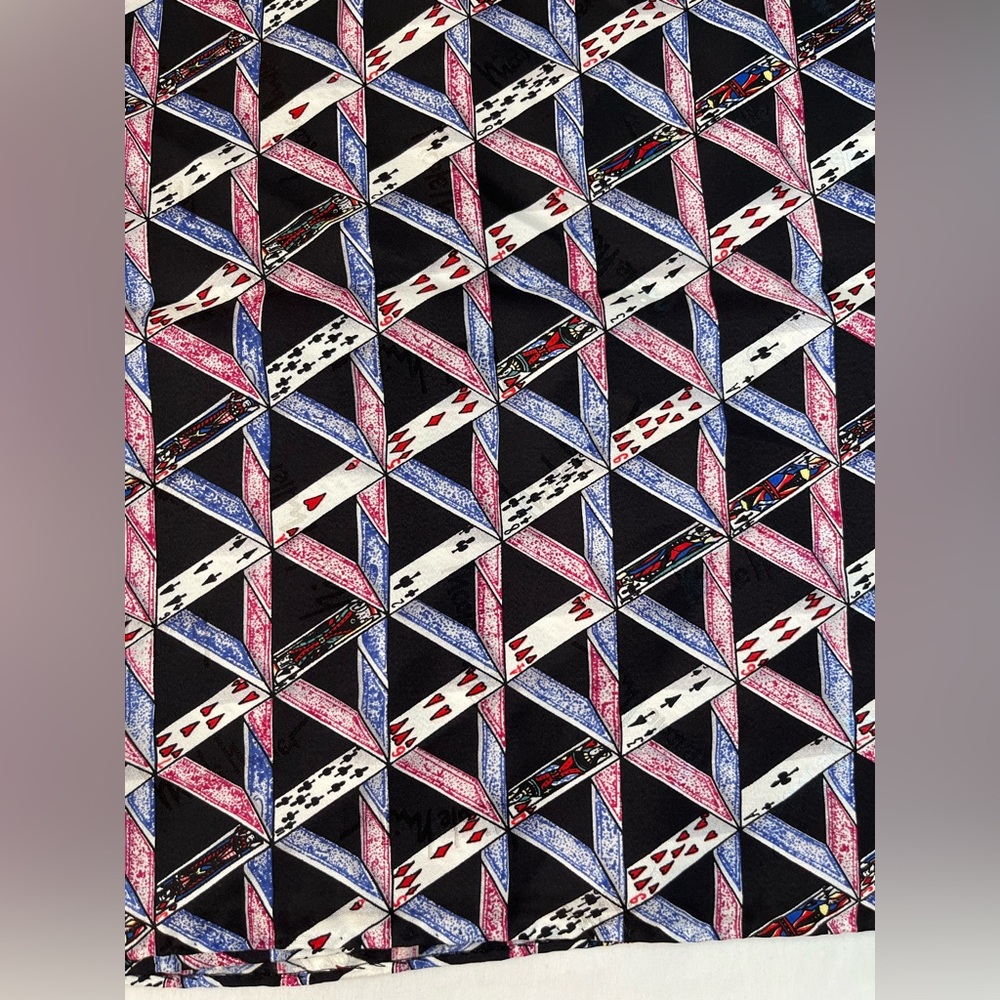 New Nicole Miller 1996 House of Cards 100% Silk Scarf Hand Sewn Edge